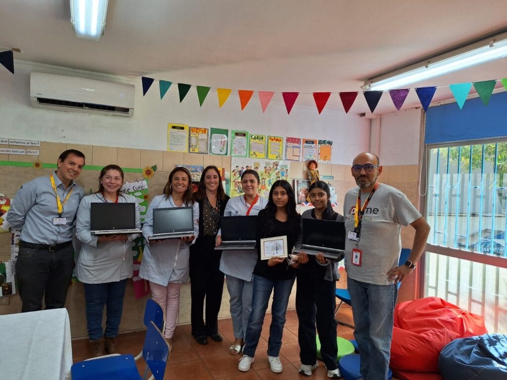 entrega computadores coaniquem