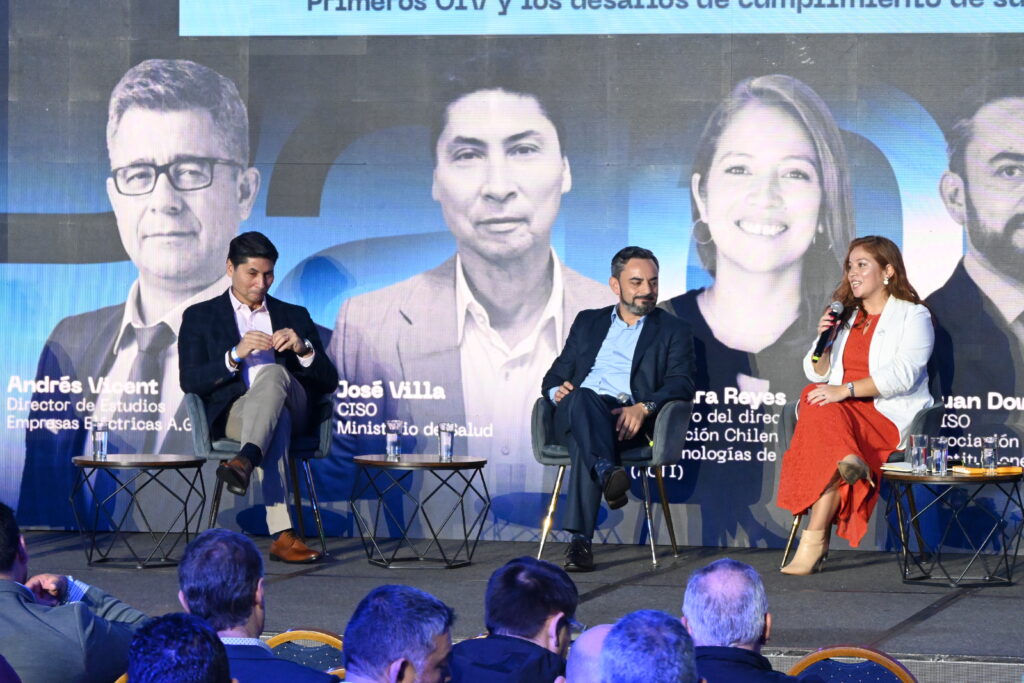 panel barbara reyes patagonia cyber